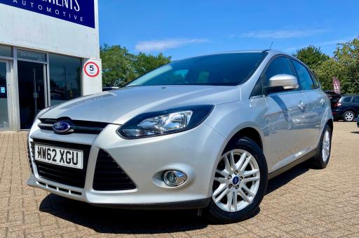 2013 FORD FOCUS 1.6 TITANIUM HATCHBACK PRICE 4,990 YEAR 2013 62 REG MILEAGE 66,483 ENGINE... photo